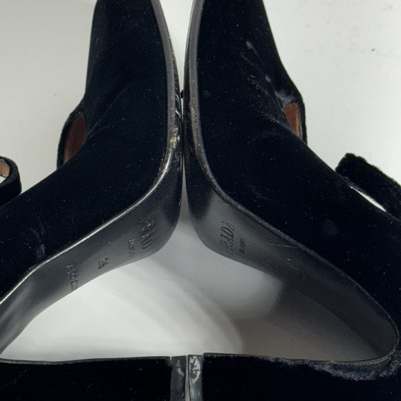Prada Mary Jane Crushed Velvet Heels Women’s Size 38 - Picture 13 of 15